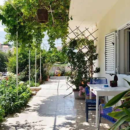 Luka's House - Zf Hvar *