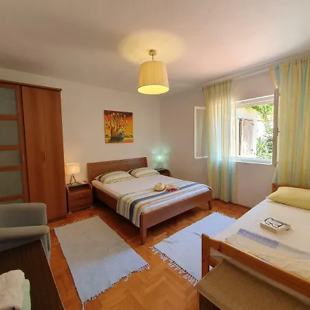 Luka's House - Zf Hvar *