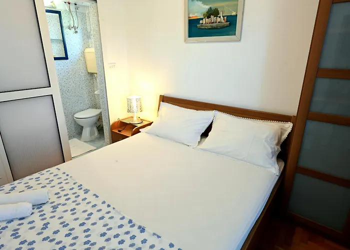 Luka's House - Zf Hvar 宾馆 *