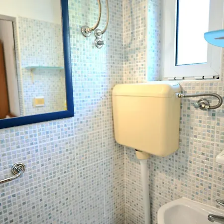 Luka's House - Zf Hvar gostionica