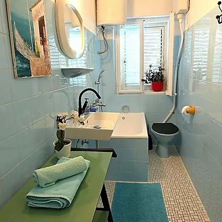 Luka's House - Zf Hvar Gasthof *