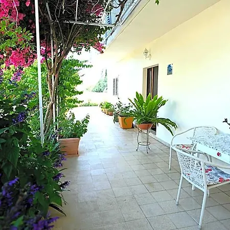 Luka's House - Zf Hvar *