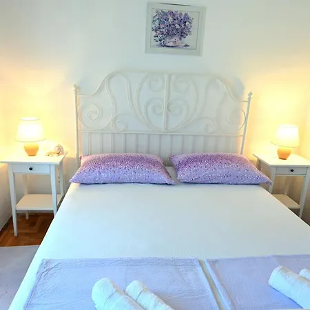 Luka's House - Zf Hvar Locanda *