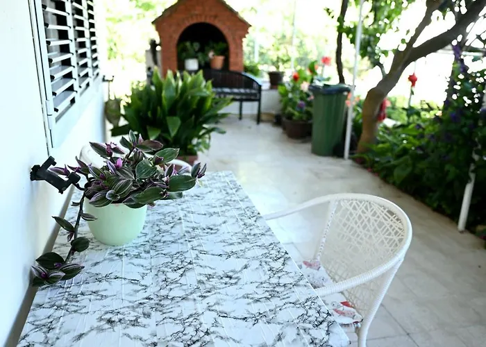 Luka's House - Zf Hvar * Hvar Town