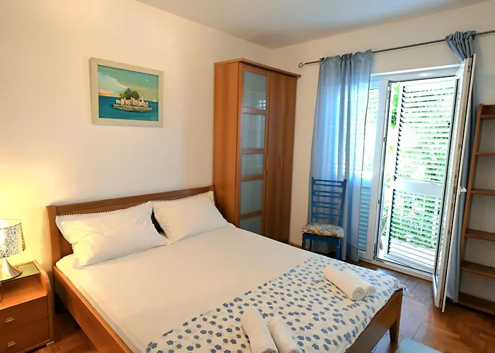 Herberg Luka's House - Zf Hvar *